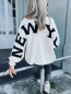 Preview: Grobgestrickter Pullover "NEW YORK" kann von Größe 36-42 getragen werden, Creme-Schwarz