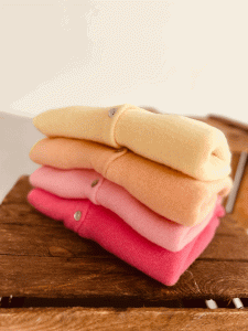 Super softe Strickjacke aus Babyalpca "MARIE" kann von Größe 36-42 getragen werden, Soft Pink