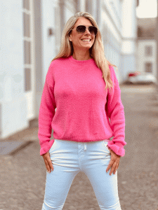 Wundervoller Pullover mit Vollant am Armabschluss "ROSI" kann von Größ3 36-42 getragen werden, Pink