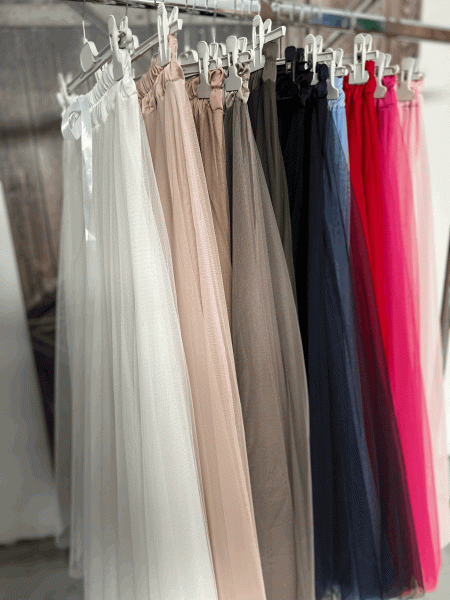 Tüllrock "YVONNE" kann von 36-42 getragen werden, verschiedene Farben