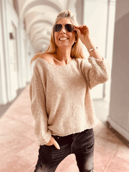 Leichter Grobgestrickter Pullover "BETTY" kann von Größe 36-42 getragen werden, Beige